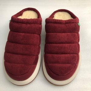 Sanuk | Shoes | Sanuk Puff N Chill Low Cord Size 7 | Poshmark